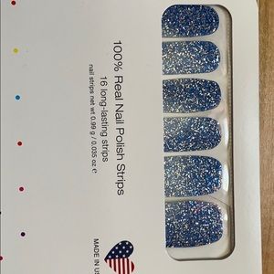 Colorstreet- Storm Watch